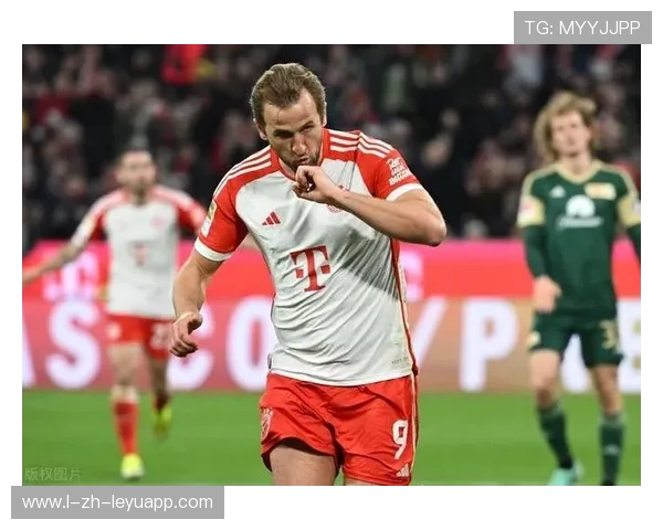 凯恩门前一脚低射惊艳全场