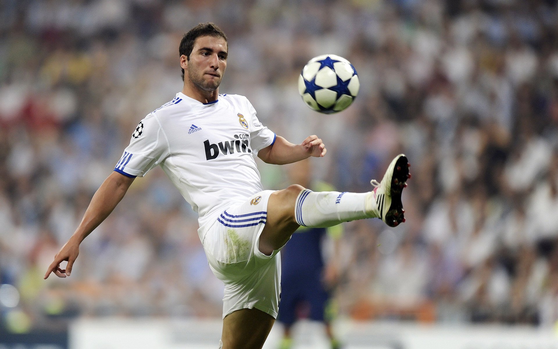 世界杯后：短视频平台“复刻经典进球挑战”播放量破亿